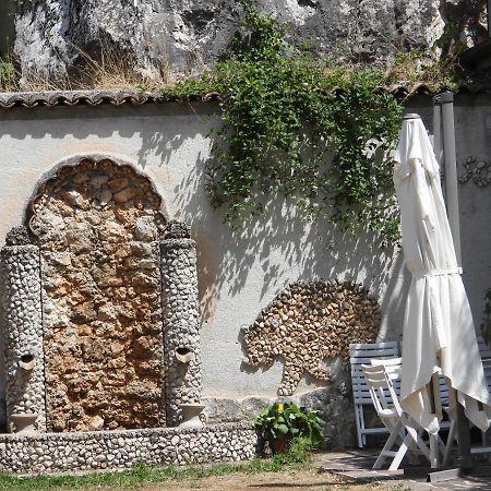 B&B La Tana Dell'Orso Villalago 外观 照片