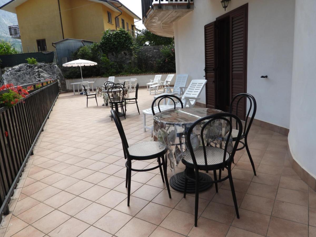 B&B La Tana Dell'Orso Villalago 外观 照片
