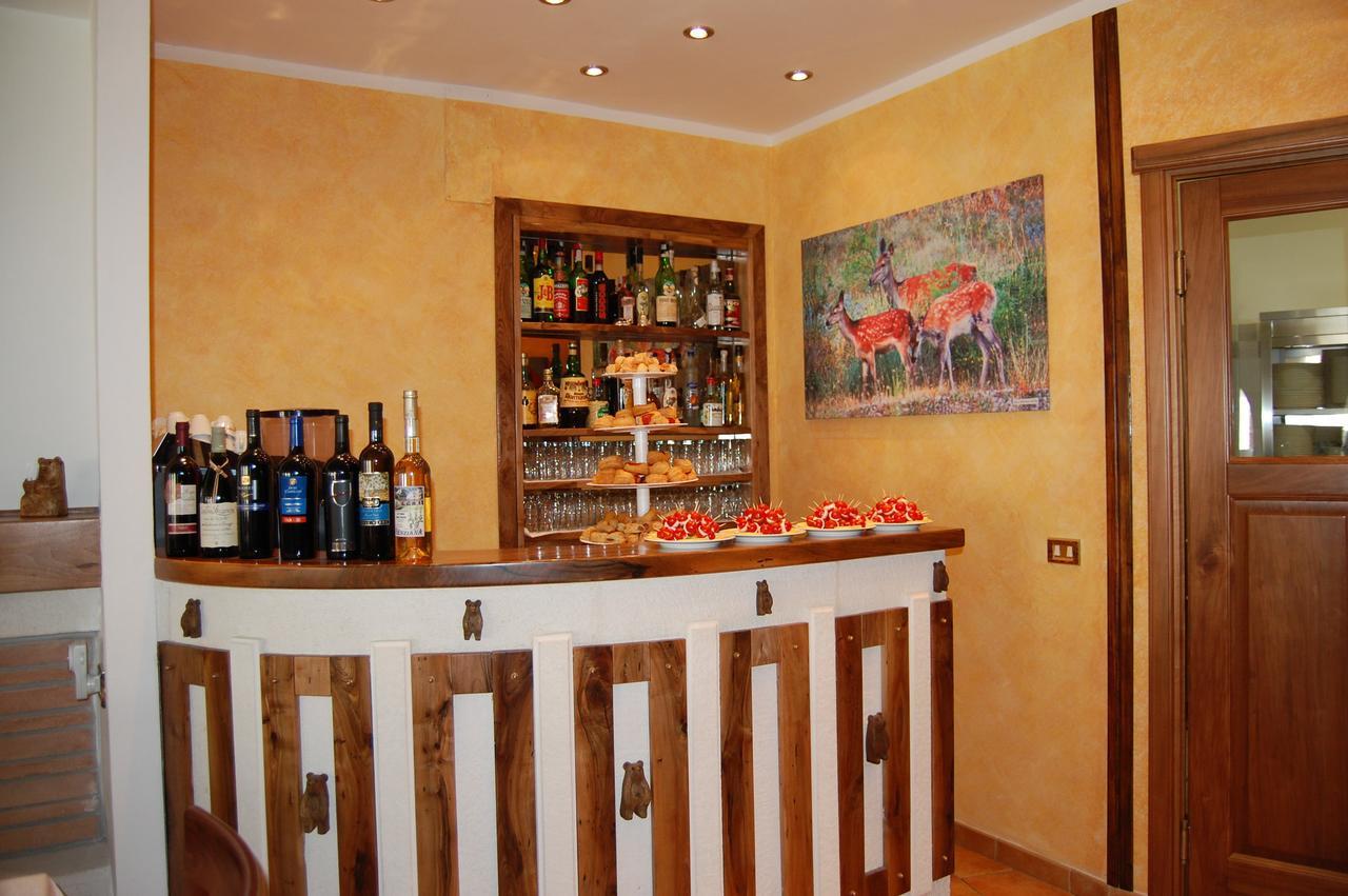 B&B La Tana Dell'Orso Villalago 外观 照片