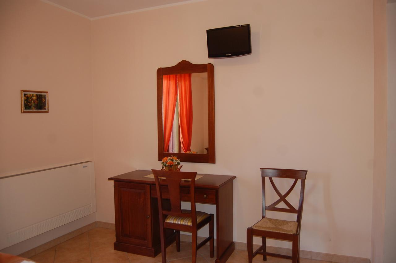 B&B La Tana Dell'Orso Villalago 外观 照片